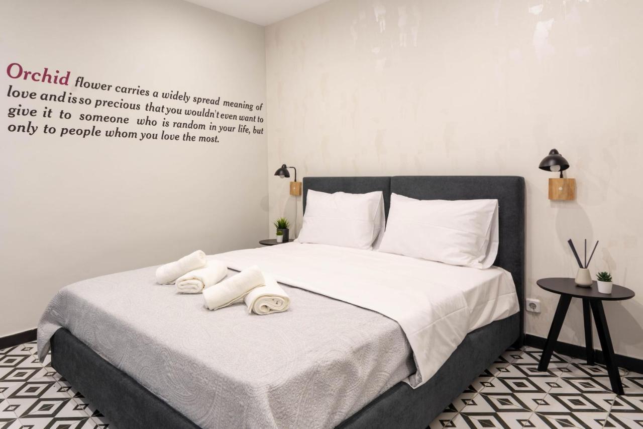 Orchid Athens Over Rooftop Studio Apartment ภายนอก รูปภาพ